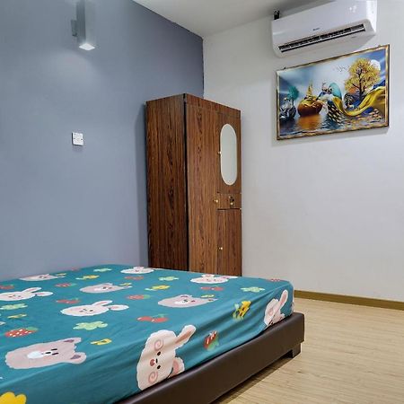 Spot On 90439 Lh Home Sibu Extérieur photo