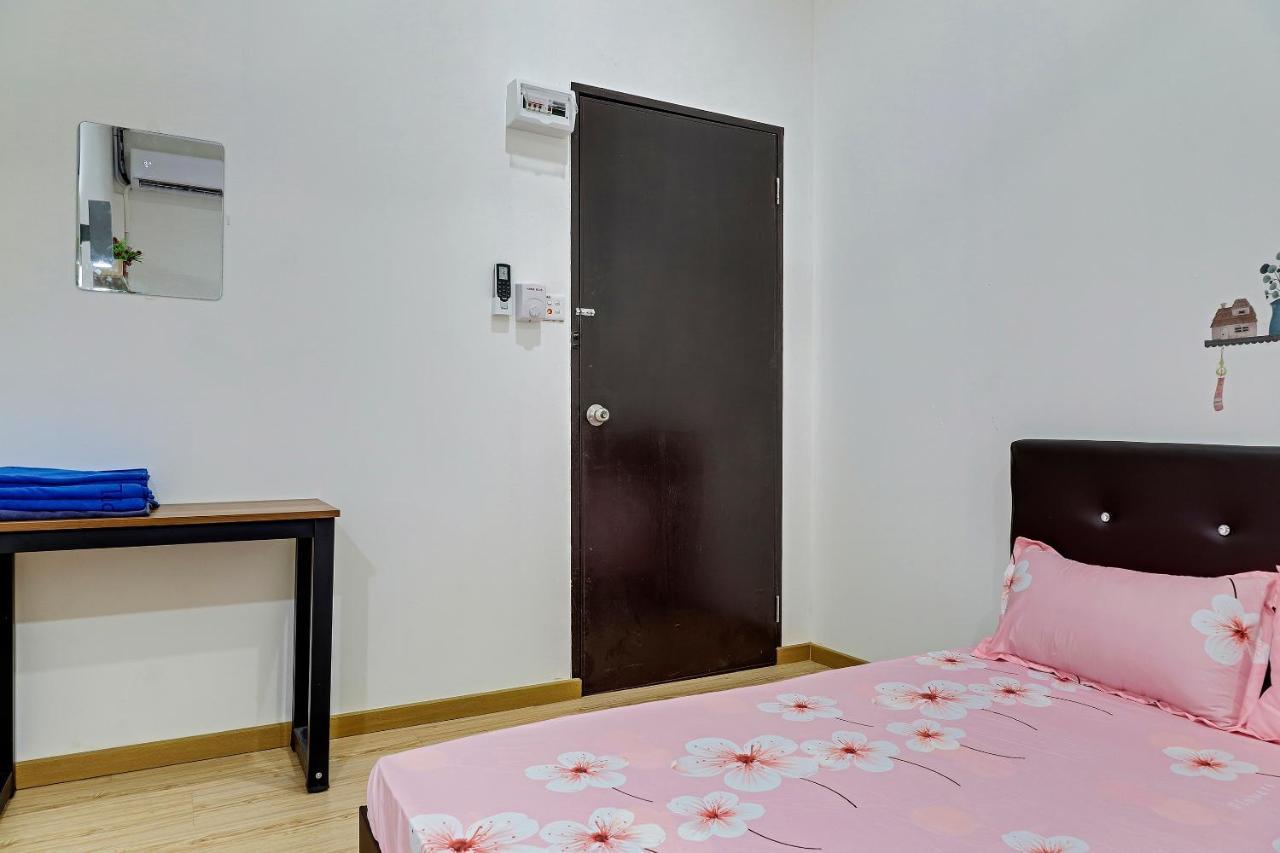 Spot On 90439 Lh Home Sibu Extérieur photo