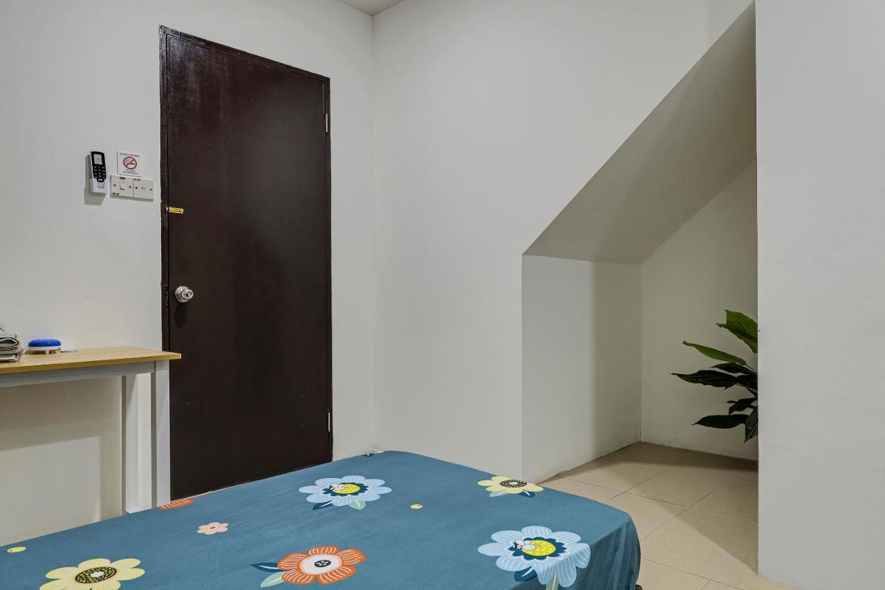 Spot On 90439 Lh Home Sibu Extérieur photo