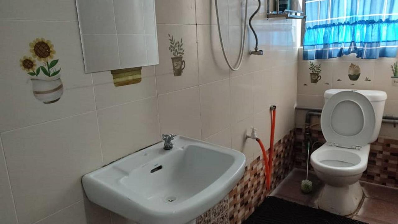 Spot On 90439 Lh Home Sibu Extérieur photo