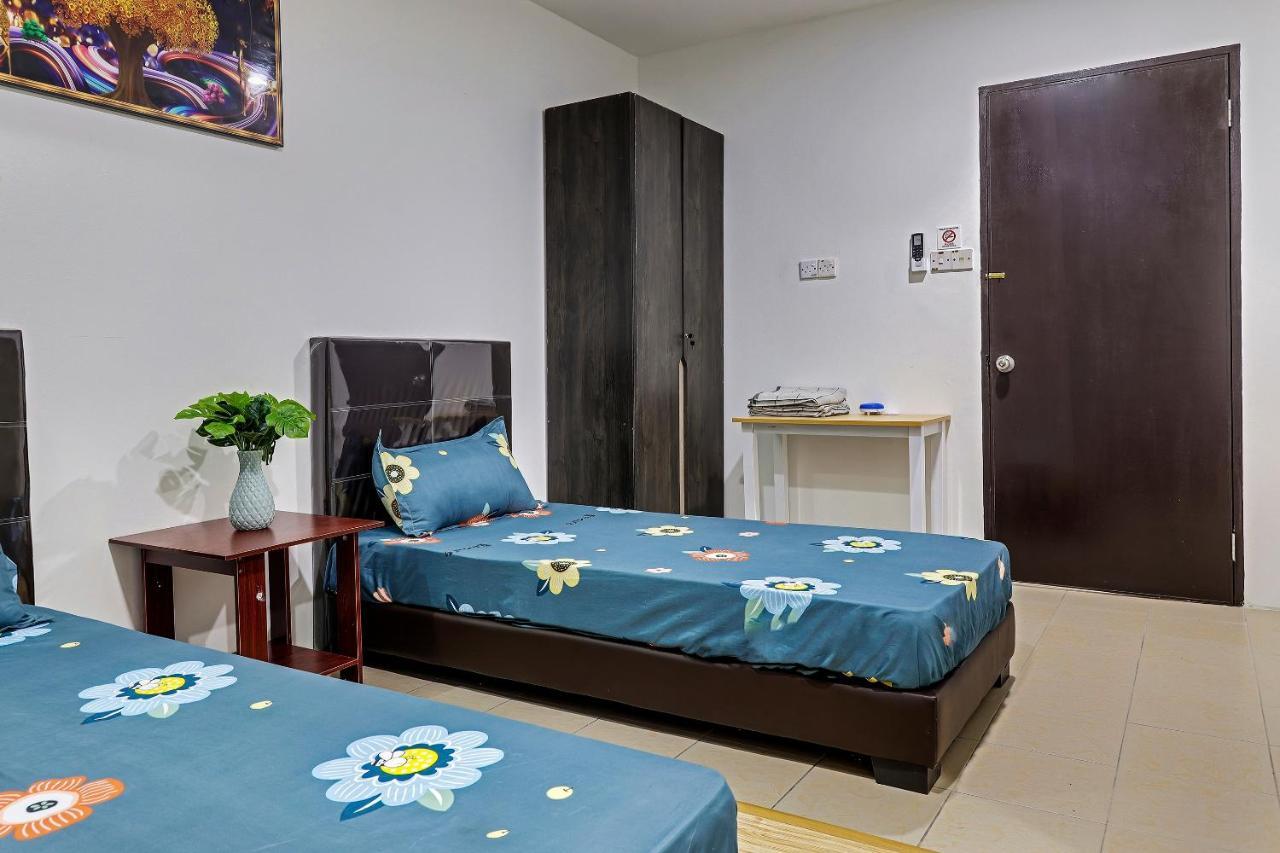 Spot On 90439 Lh Home Sibu Extérieur photo
